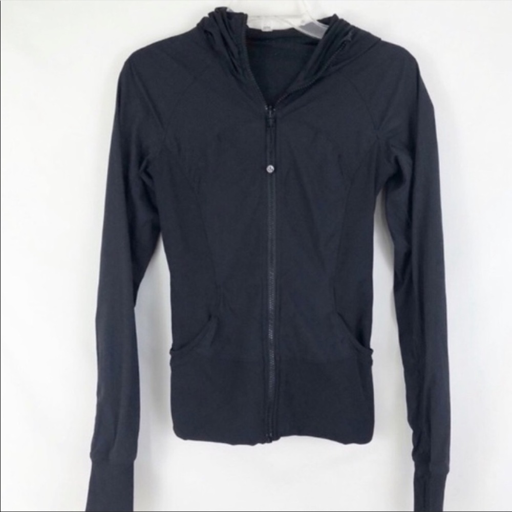 Lululemon size 8 black jacket